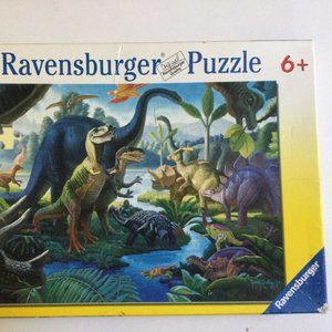 Ravensburger Dinosaurs Puzzle 100 pieces age 6 and up good used condition